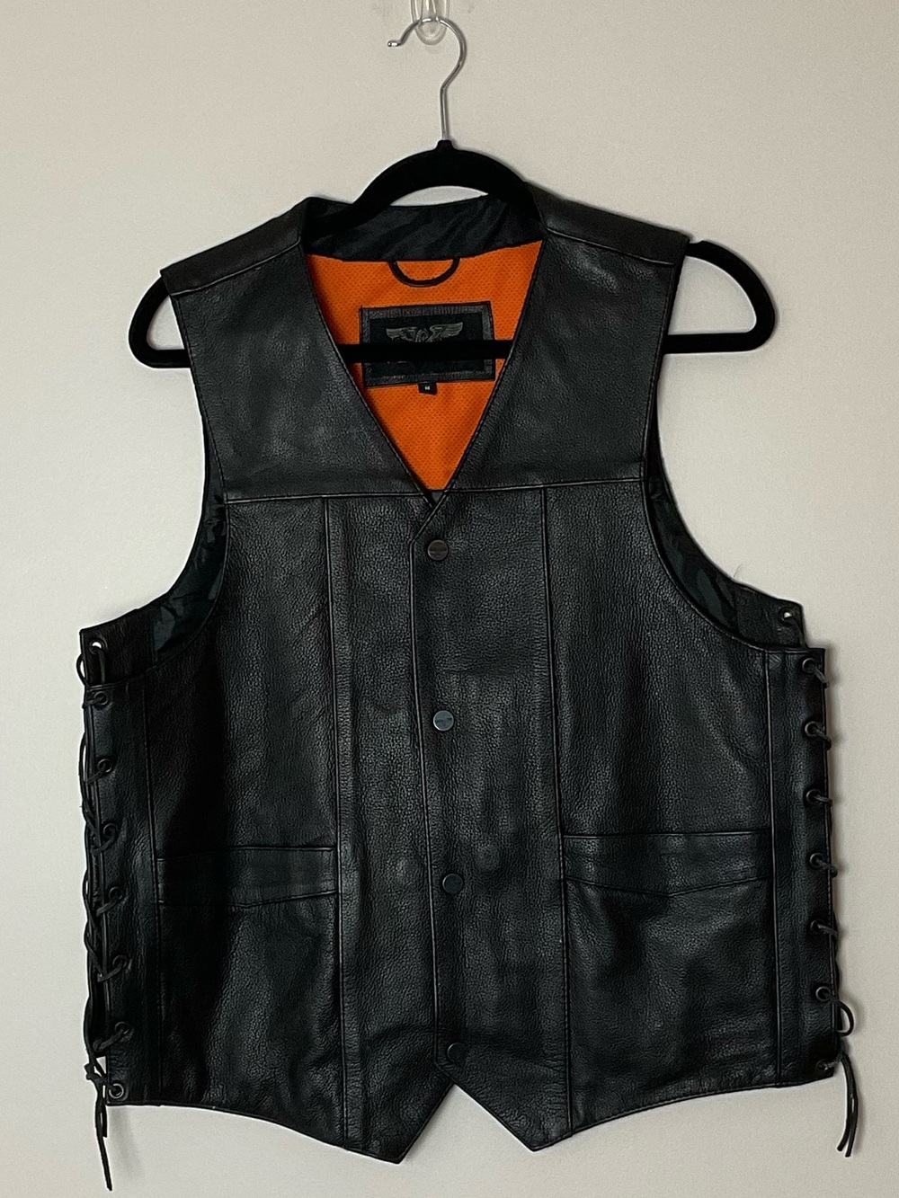 Wilsons Black Vintage Leather Vest Side Laces Size M Motorcycle Riding Western